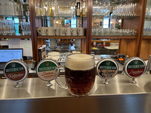 Deutschlands Bestes Bier wird im Brauhaus Restaurant als Distelhäuser Landbier angeboten.